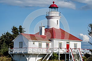 Lighthouse Pot ÃÂ  lÃ¢â¬â¢Eau-de-Vie photo